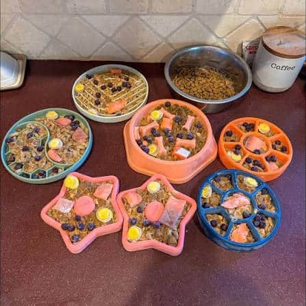 Ultimate Dog Enrichment Recipes:20 Healthy Homemade Treats for Lick Mats, KONGs & Puzzle Toys